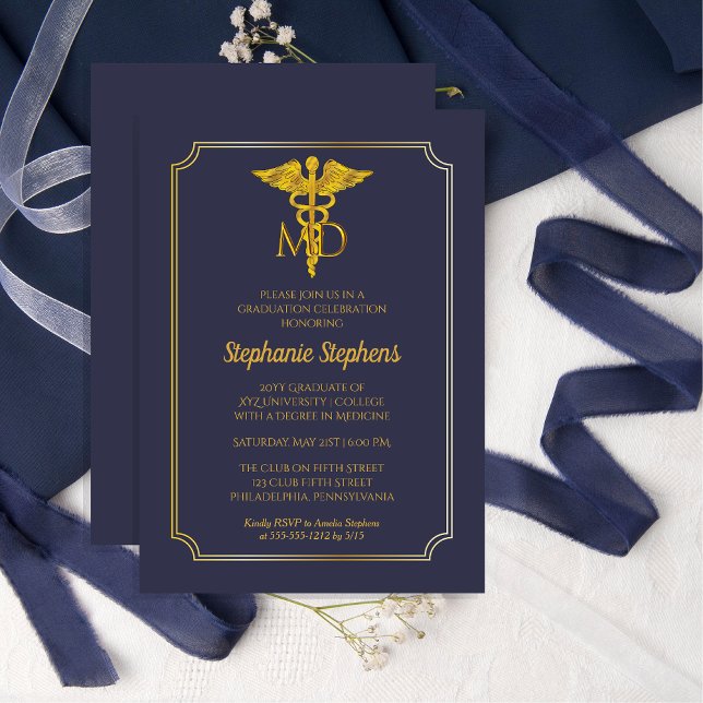 Convite Azul Elegante | Festa de formatura Médica Dourada (Elegant Blue and Gold-Toned  "MD" Physician Formal Graduation Party Invitation)