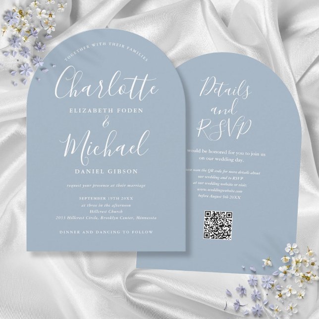 Convite Azul Empoeirado Elegante Código QR Arco Casamento (Dusty Blue Elegant Script QR Code Arch Wedding Invitation)