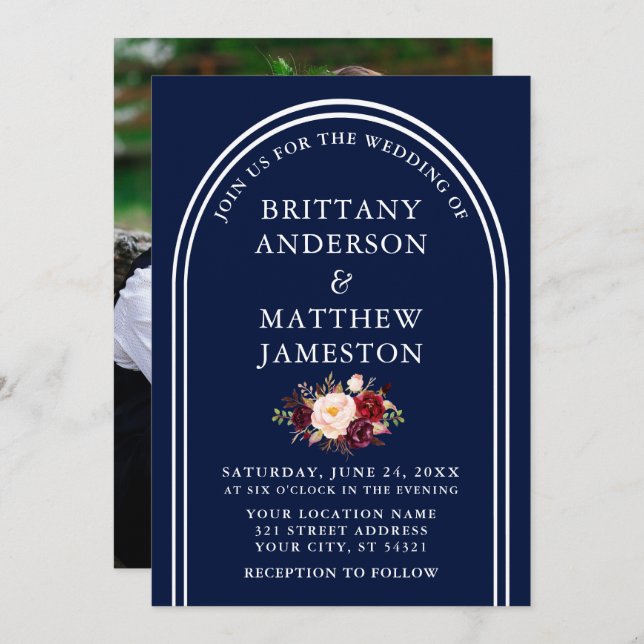 Convite Azul Floral de Casamento Moderno Burgundy (Frente/Verso)