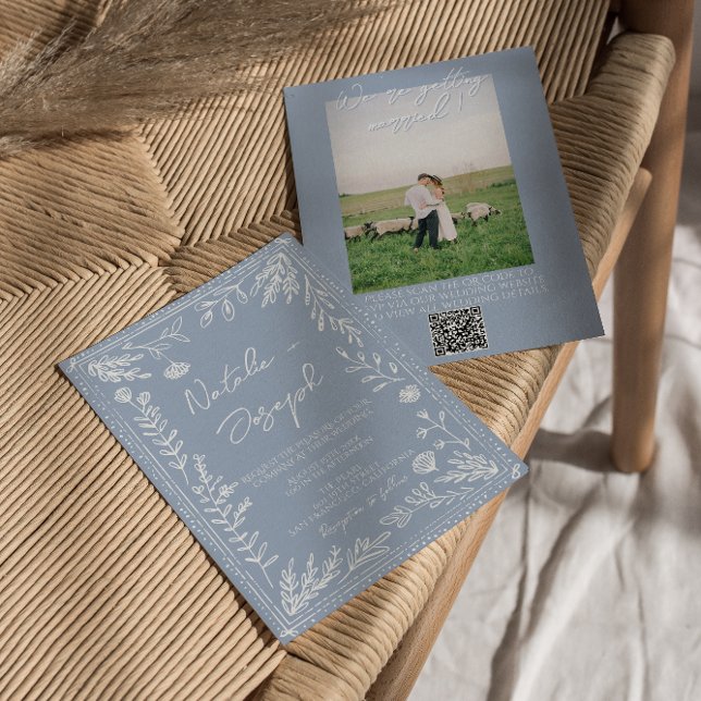 Convite Azure Blue Floral Botanical QR Code Photo Wedding (Criador carregado)