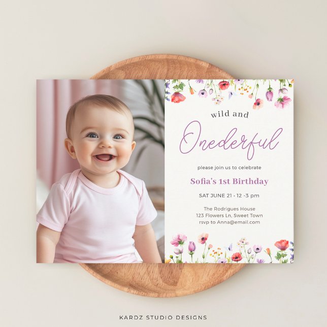Convite Baby Girl Wild E primeiro aniversario Maravilhoso (Invite shown in 5 x 7 in. Personalize, choose paper, and corner style.)