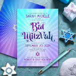 Convite Bat Mitzvah Bold Retro Boho Blue Roxo Gradiente<br><div class="desc">Tenha orgulho, alegria e mostre este marco do seu Bat Mitzvah favorito com este divertido convite personalizado! Típica divertida, moderna, arrojada, roxa e azul marinho com a tipografia sans serif moderna sobrepõe-se a um fundo de turquesa pop-luz e de raios quadrados roxos com pontos brancos. Nas costas, uma estrela branca...</div>