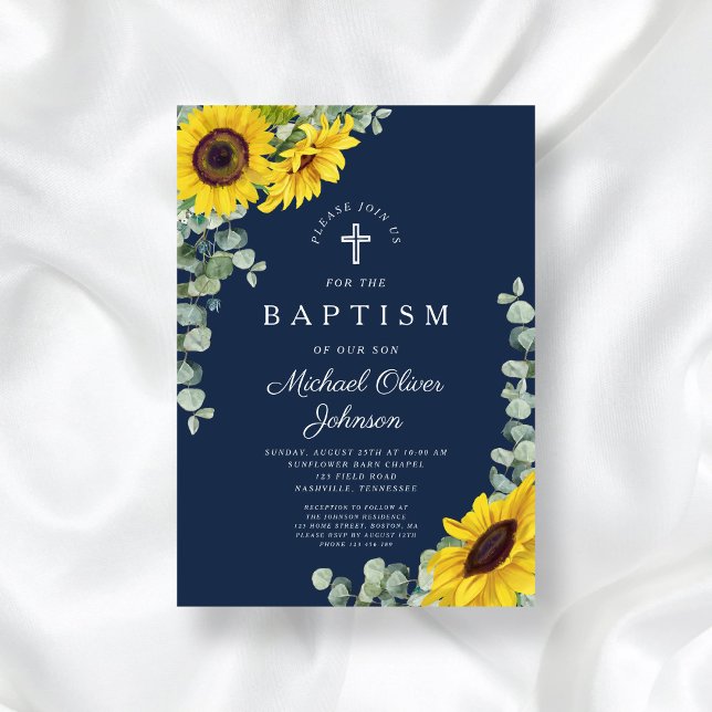 Convite Batismo da Cruz de Girassol Azul-Marinho Elegante (Elegant Navy Blue Sunflower Cross Baptism Invitation)