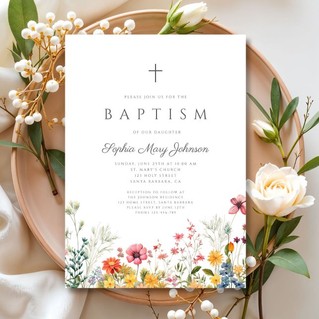 Convite Batismo de Flor Selvagem Floral Elegante (Elegant Wildflower Wreath Cross Girl Baptism Invitation)