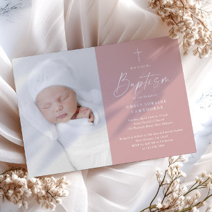 Convite Batismo de Meninas Rosa Po dusty Script Moderno Fo