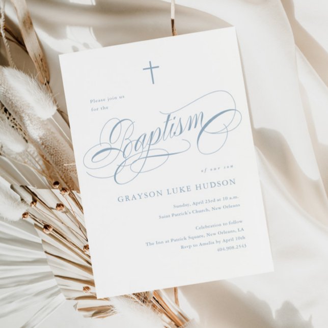 Convite Batismo Elegante: Caligrafia Dusty Blue Boys (Elegant Script Dusty Blue Boys Baptism Invitation.)