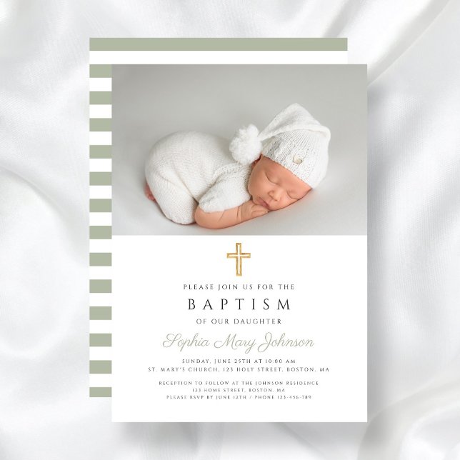 Convite Batismo religioso Verde Sage (Sage Green Religious Cross Stripes Photo Baptism Invitation)