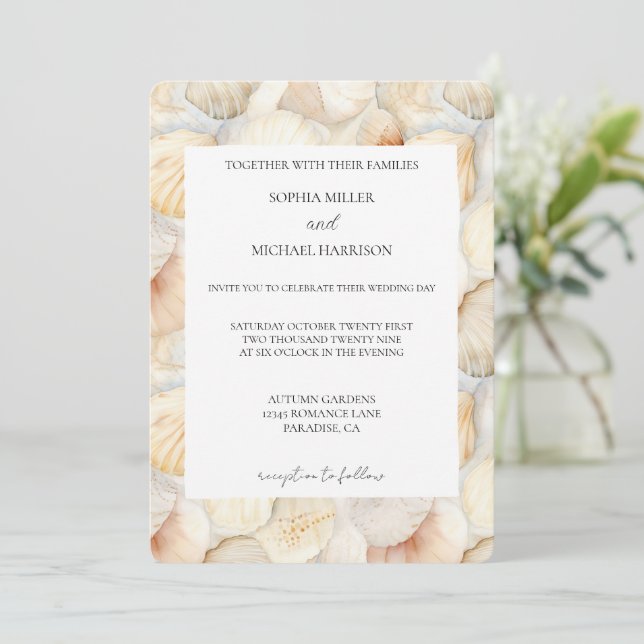 Convite Beach Ivory Cream Sea Shells Wedding (Em pé/Frente)