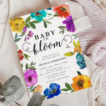 Bebê em Flor Desabrochando Floral Brilhante e Ousa