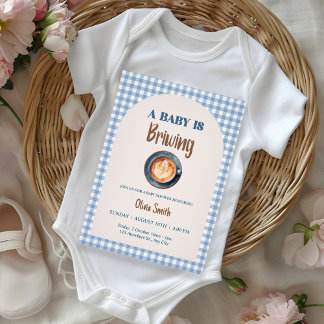 Convite Bebê está criando Chá de fraldas de café azul Ging
