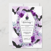 Bebê está criando Chá de fraldas de Halloween