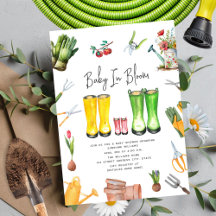 Bebê Na Chuva Rosa Sanguínea Arranja Flor