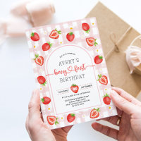 Berry First Birthday | Gingham Strawberry rosa