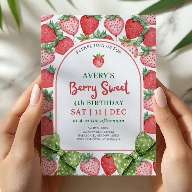 Convite Berry Sweet 4th Birthday Strawberry Invitation (Criador carregado)