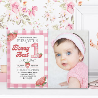 Convite Berry Sweet First Birthday Photo – Straberry party