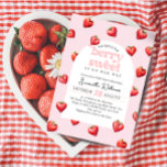 Convite Berry Sweet Strawberry Heart Girl Chá de fraldas<br><div class="desc">O convite à Chá e a coleção de decorações de Bebê Russo de Strawberry Summer é um tema encantador e encantador desenhado para celebrar a chegada iminente de uma menina num estilo rústico e caprichoso. Inspirada pelas vibrantes cores e pela essência doce dos morangos no verão, essa coleção incorpora elementos...</div>