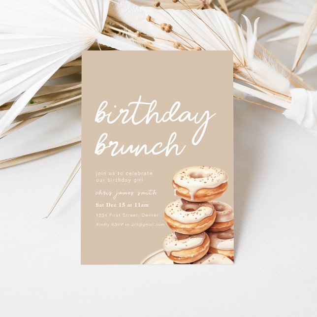 Convite Birthday Brunch com Pilha de Rosquinhas (Criador carregado)