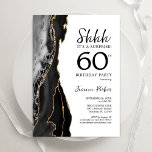 Convite Black Agate White Surpresa Dourada 60º aniversário<br><div class="desc">Preto, branco e ouro agitam o 60º convite de aniversário. Elegante design moderno com aquarela agate marble geode background, faux glitter gold e typografia script font. Trendy convida o cartão perfeito para uma comemoração de dia das mulheres na moda. Impressos convites Zazzle ou modelo de impressão digital instantânea para download....</div>