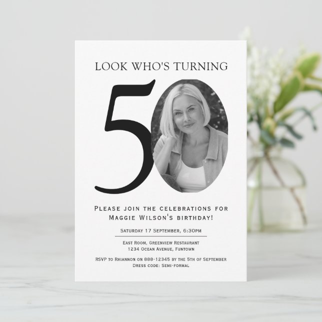 Convite Black and White Photo 50th Birthday (Em pé/Frente)