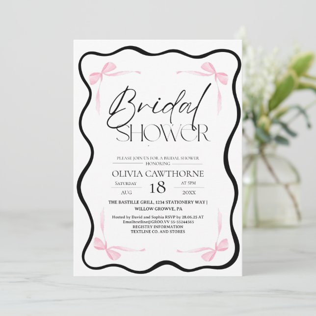 Convite Black Bow  Bridal Shower Invitation (Em pé/Frente)