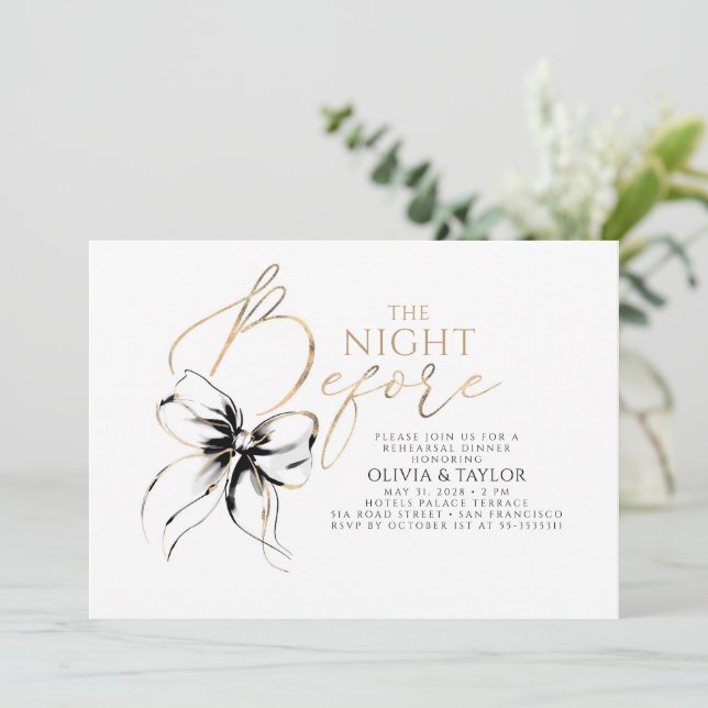 Convite Black Bow Elegant Modern Chic Rehearsal Dinner (Em pé/Frente)