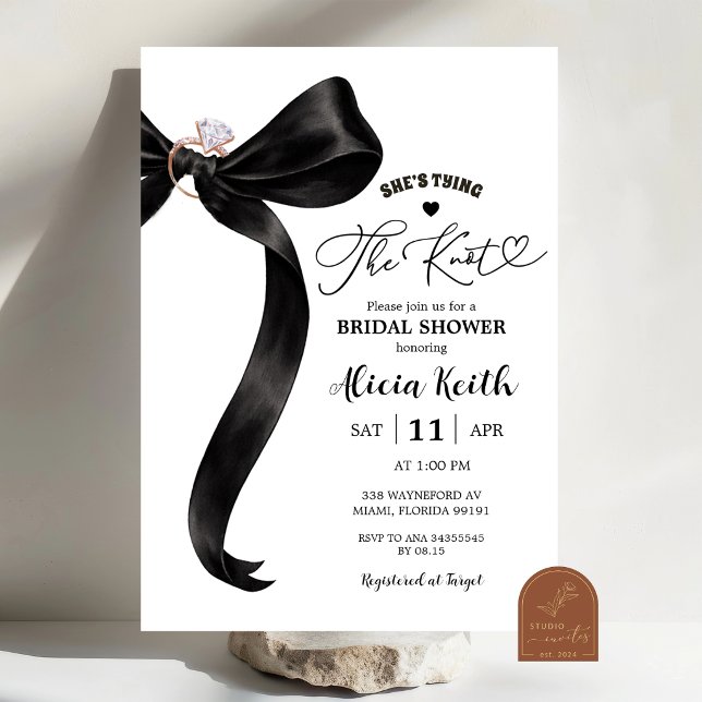 Convite Black Coquette Bow Bridal Shower Invitation (Criador carregado)