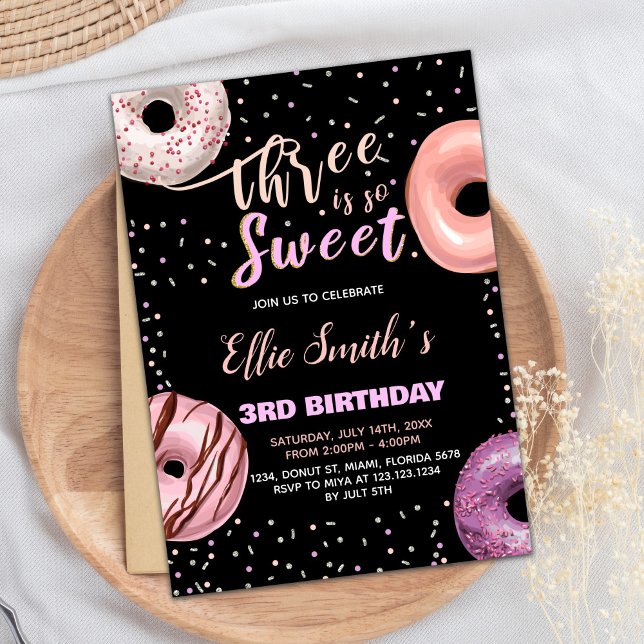 Convite Black Three Sweet Pink Rosquinha Birthday Invtions (Black Three Sweet Pink Donut Birthday Invitations)