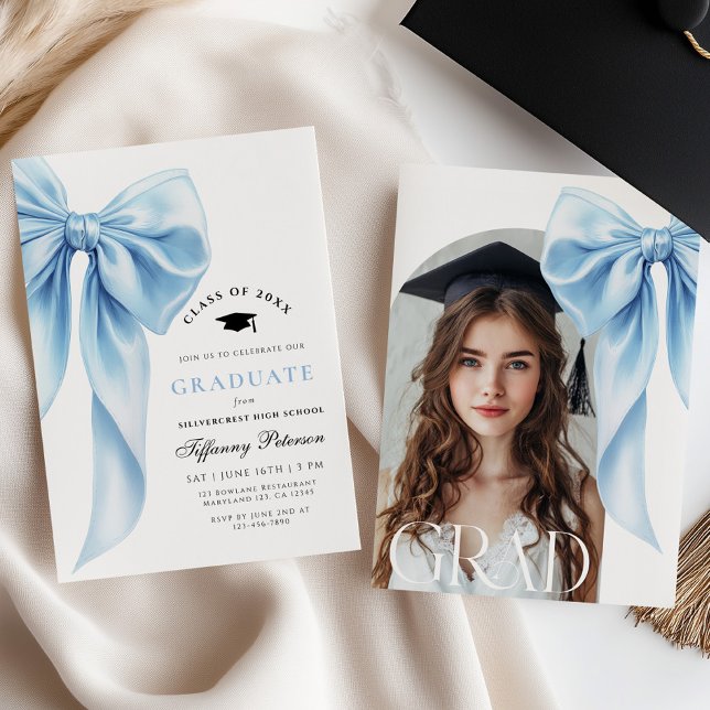 Convite Blue Bow Photo Graduation Invitation (Criador carregado)