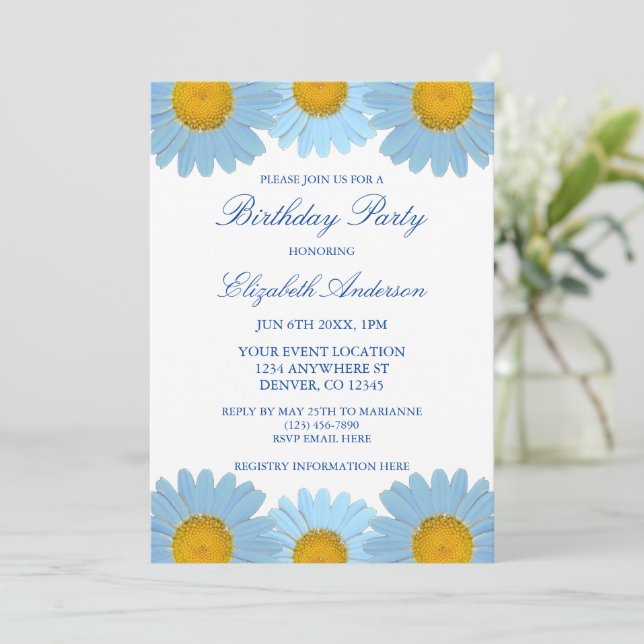 Convite Blue Daisies Floral Birthday (Em pé/Frente)