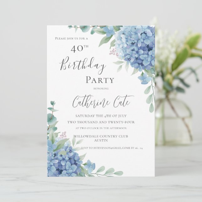 Convite Blue Hydrangea Floral Elegant 40th Birthday (Em pé/Frente)