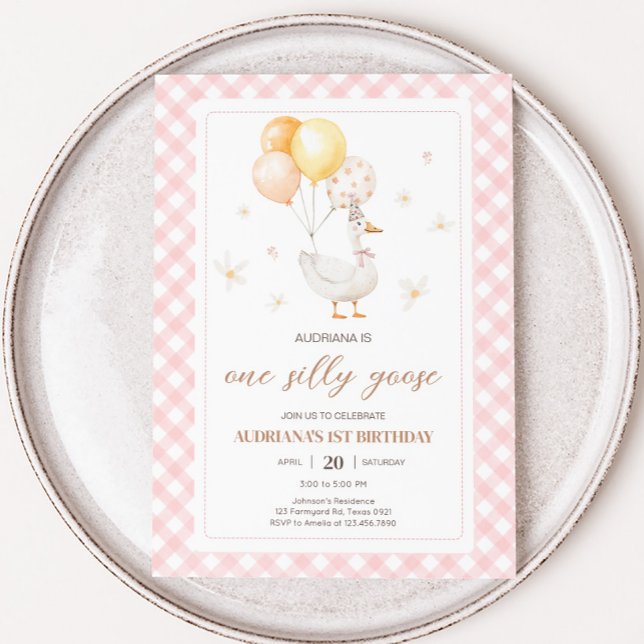 Convite Bobo Goose Gingham Festa de aniversário (Pink Gingham Silly Goose Birthday Party Invitation)