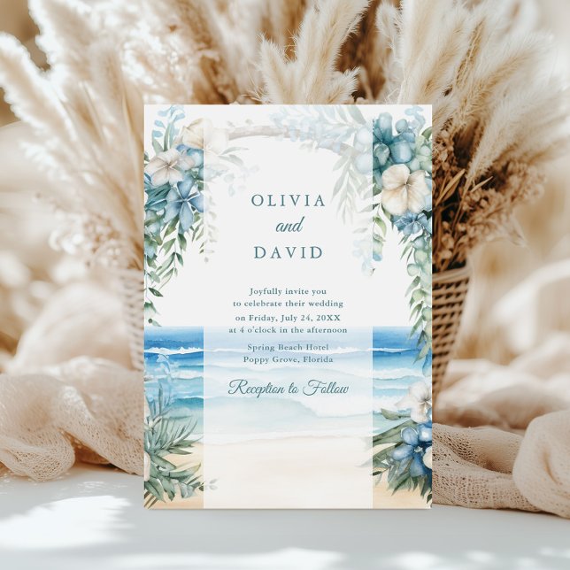 Convite Boho Beach Watercolor Arch Casamento Floral (Boho Beach Watercolor Floral Arch Wedding Invitation on a sunny table with white pampas grass)