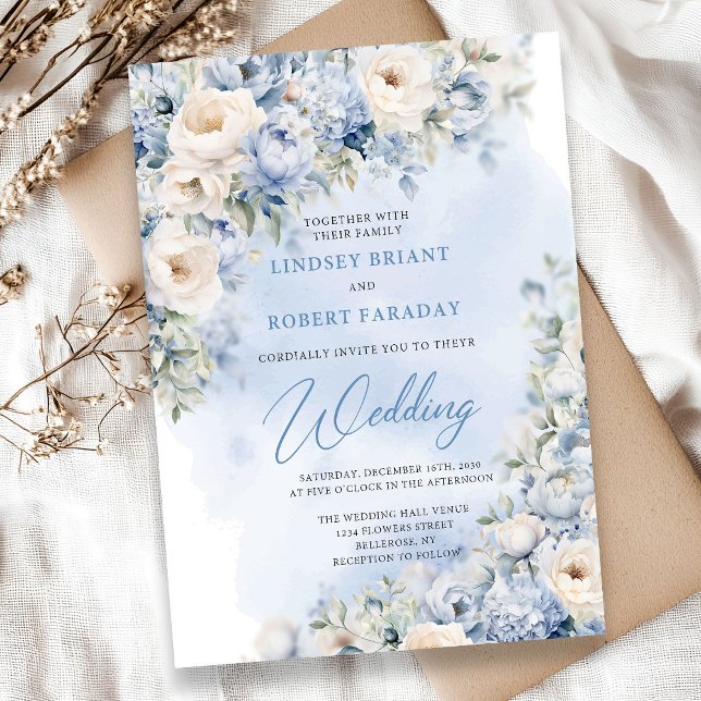 Convite Boho Elegante invernais poeirentos, flores azuis e (Boho blue winter flowers greenery and gold wedding invitation digital)