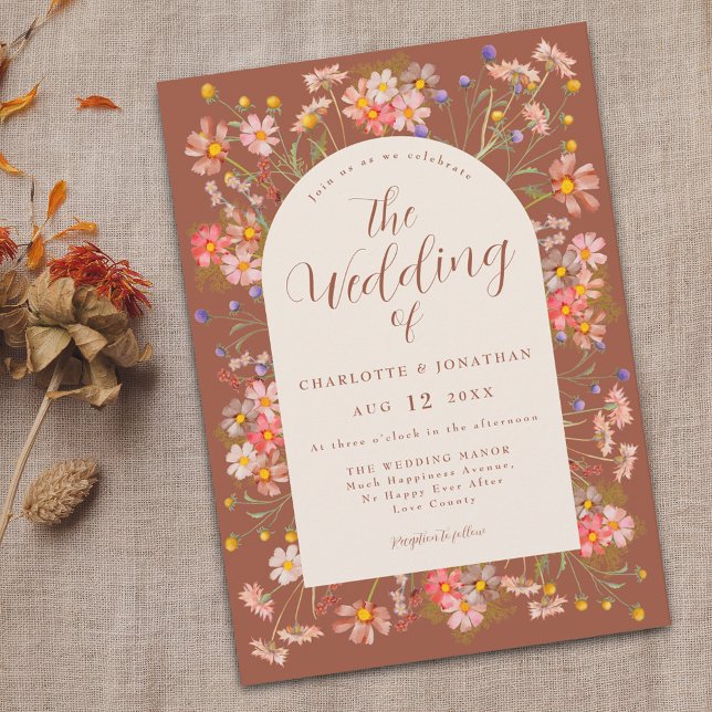 Convite Boho Fall Wildflower Terracotta Beige Weding (Boho wildflower arch burnt orange terracotta beige fall wedding invitation Elegant modern script)