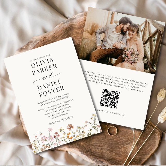 Convite Boho Wildflower QR Code Foto Casamento Minimalista (Criador carregado)