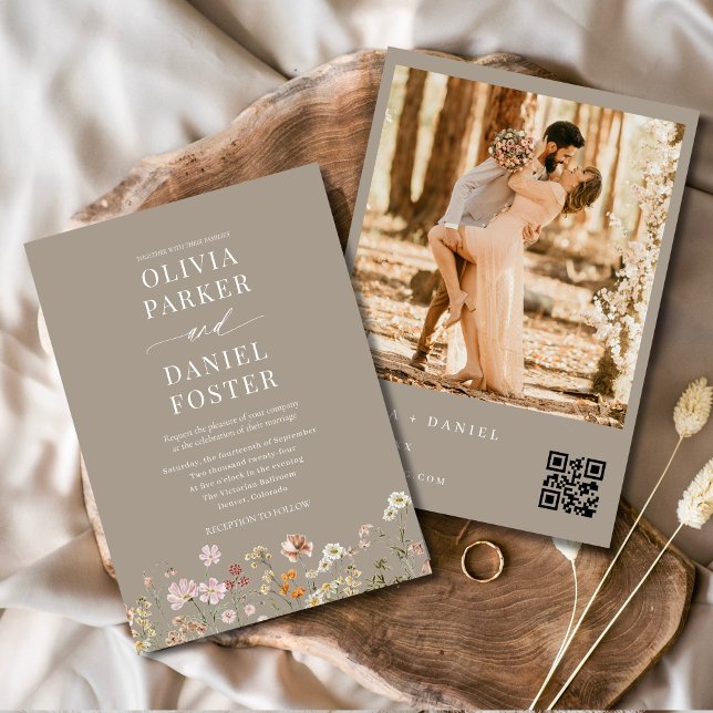 Convite Boho Wildflower QR Code Foto: Casamento Taupe (Criador carregado)