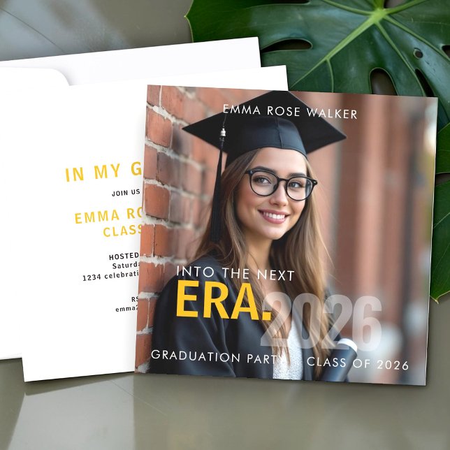 Convite Bold Photo Graduation Party Invite Grad Era (Criador carregado)