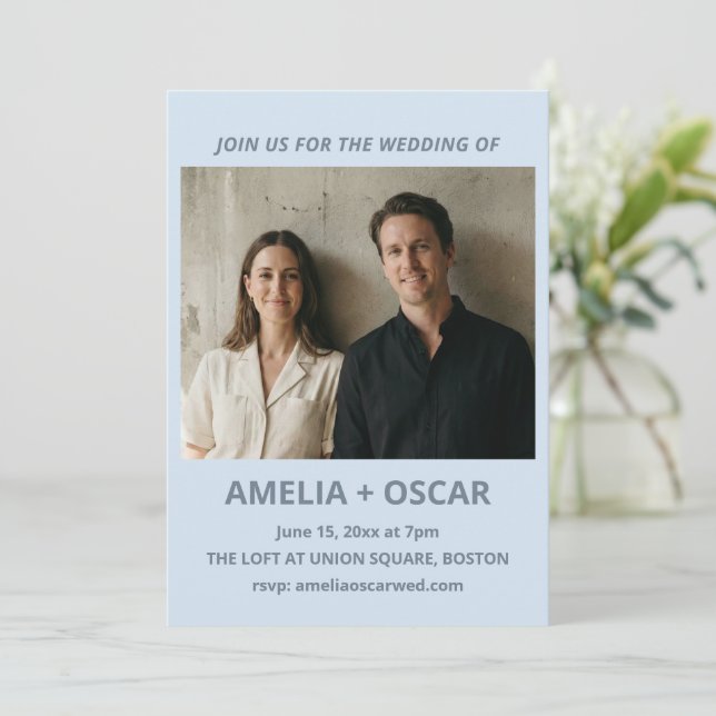 Convite Bold Soft Blue Photo Modern Wedding Typography (Em pé/Frente)