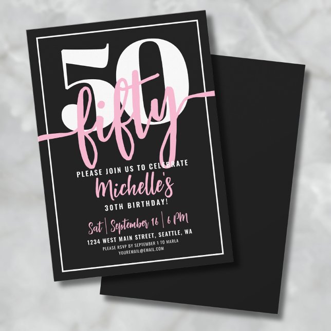 Convite Bold Typografia Rosa 50º Aniversário Moderno (Fifty Modern Black 50th Birthday Party Invitation)