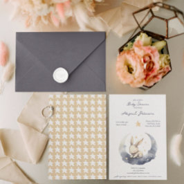 Convite Boneco de bebê bonito em uma lua com Chá de fralda