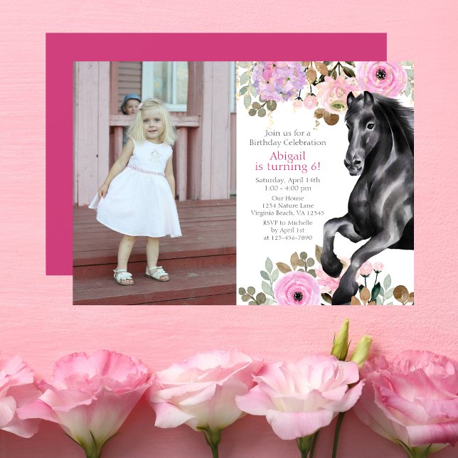 Convite Bonito Cavalo Negro e Flores Rosa Foto de Aniversá (Criador carregado)