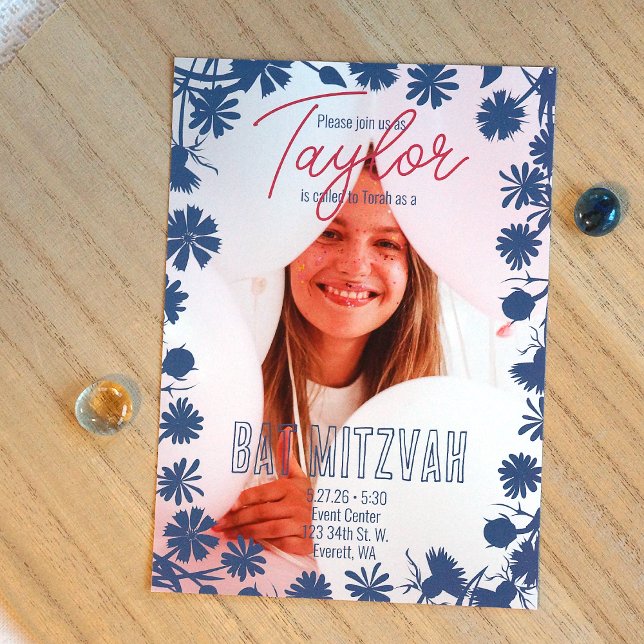 Convite Borda de Flores Selvagens Azuis, Foto de Mauve Bat (Botanical blue flowers, pink script writing Bat Mitzvah photo invitation)