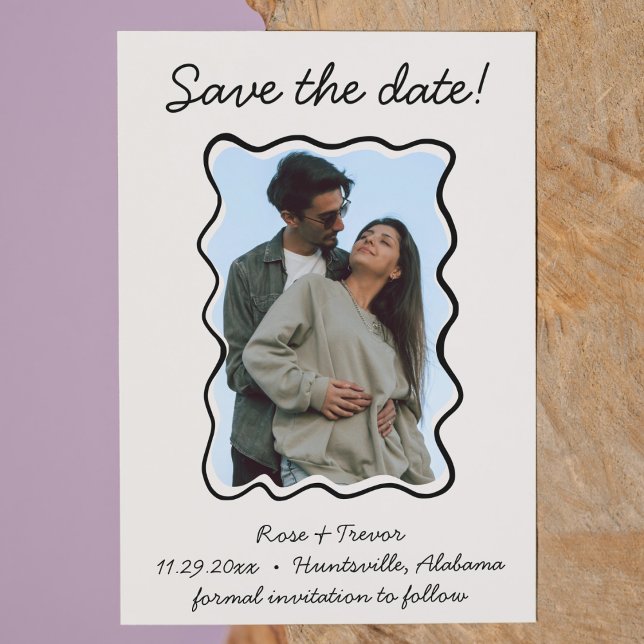 Convite Borda Desenhada à Mão Onda Salve a Foto da Data (quirky and whimsical hand drawn photo save the date with funky wavy frame QR code cream and black)
