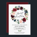 Convite Borgonha e Blue Floral Wreath Doce Dezesseis<br><div class="desc">Burgundy e Blue Floral Wreath Doce 16 Convite. Convide familiares e amigos para a sua doce festa de 16 anos com este convite feminino e rústico. Este convite personalizável apresenta uma camada floral de cor d'água de flores azuis, burgundy, vermelhas e escamosas com folhagem. Este convite floral é perfeito para...</div>