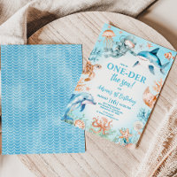 Boys Blue Scuba Diver perto do primeiro aniversari