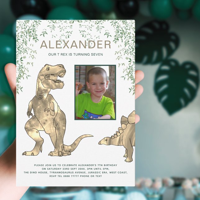 Convite Boys Dinossaur Festa de aniversário com foto (Boy 7th dinosaur birthday party invitation with photo template )