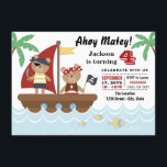 Convite Boys Pirate Bear Festa de aniversário<br><div class="desc">Convites de festas de aniversários piratas com ursos piratas bonitos e barco num fundo marinho tropical. Você pode personalizar facilmente este pirata qualquer convite de aniversário numérico para seu evento simplesmente adicionando seus detalhes no estilo de fonte,  cor e texto de sua escolha.</div>