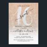 Convite Brilhante Brilhante Branca Dourada Brilhante Doce<br><div class="desc">Este convite de aniversário giro e chique de 16 anos é perfeito para o dia especial da sua filha adolescente. Ele apresenta um brilho branco cintilante impresso e cintilante grande, "16", sobre um fundo ombre brilhante e agudo de ouro e cinza branca esmaecida. É simples, único, moderno, bonito e elegante!...</div>