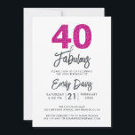 Convite Brilhante rosa 40 e fabuloso | ANIVERSÁRIO DE 40 A<br><div class="desc">Um convite para fotos chique, elegante e aniversário de 40 anos que você pode personalizar e enviar para a sua festa da quadragésima festa de aniversário. As palavras "40 e Fabuloso" em brilho preto-e-rosa-quente são definidas com caligrafia elegante e tipografia moderna. Desenvolvido exclusivamente para você pelo Happy Dolphin Studio! @felydolphinstudio...</div>