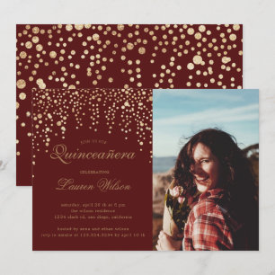 Convite brilho dourado na Burgundy Quinceanera Foto